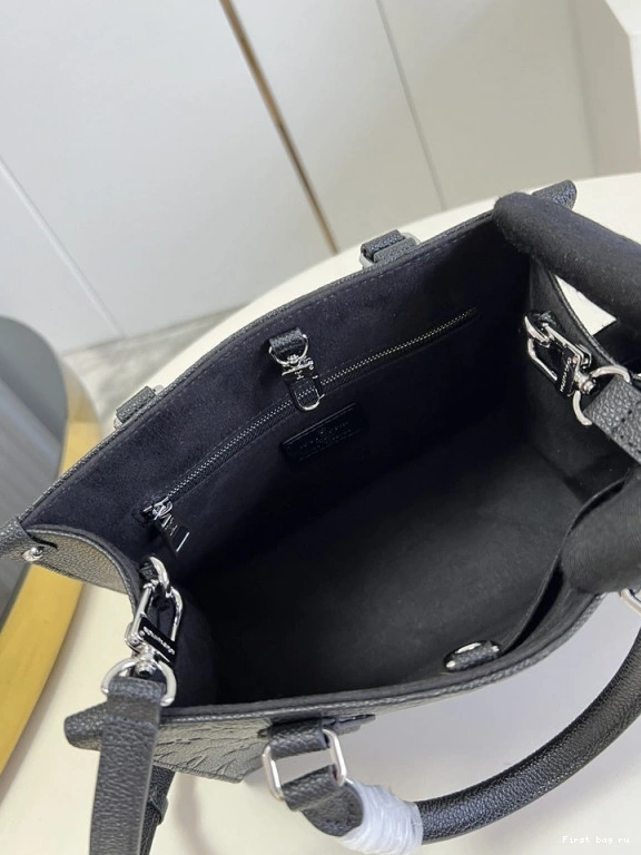 Frstbag ru VUITTON PM LOUIS ONTHEGO 0805